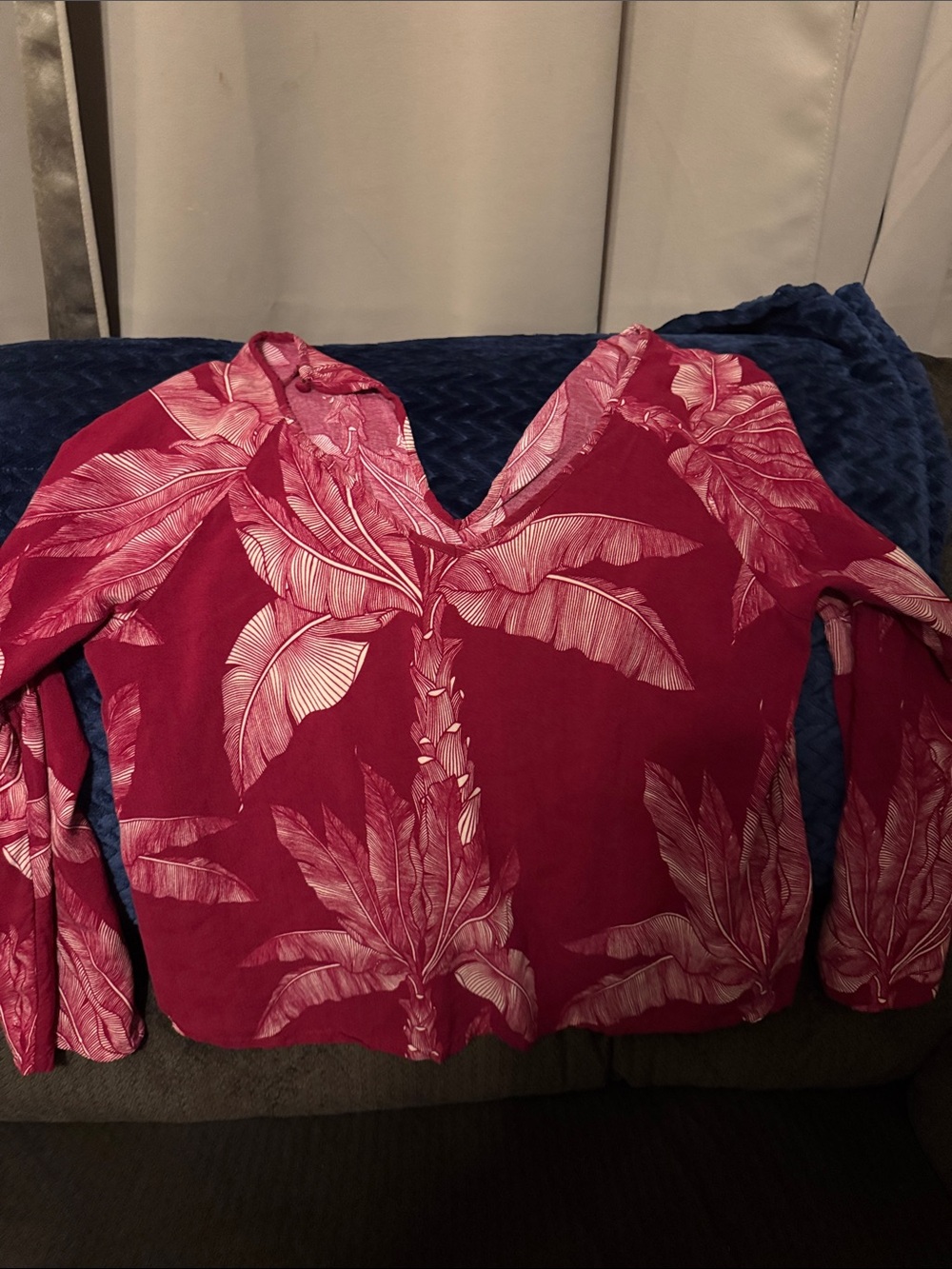 Roxy Magenta Tropical V-Neck Long Sleeve Blouse